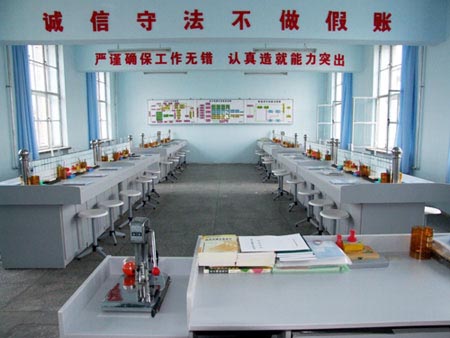 1-25021F91413502.jpg